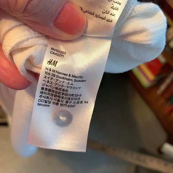 H&M Size 4 white/cream Boho maxi dress. Crepe like material - Picture 5 of 10